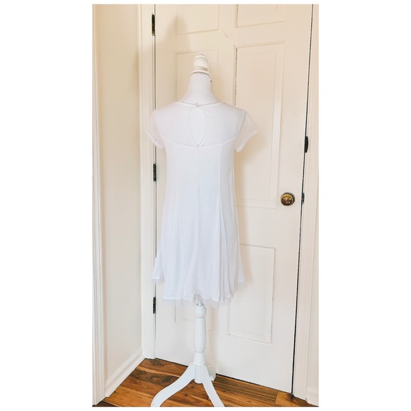 Francesca's Collections | White Short Sleeve Dress - Picture 5 of 8